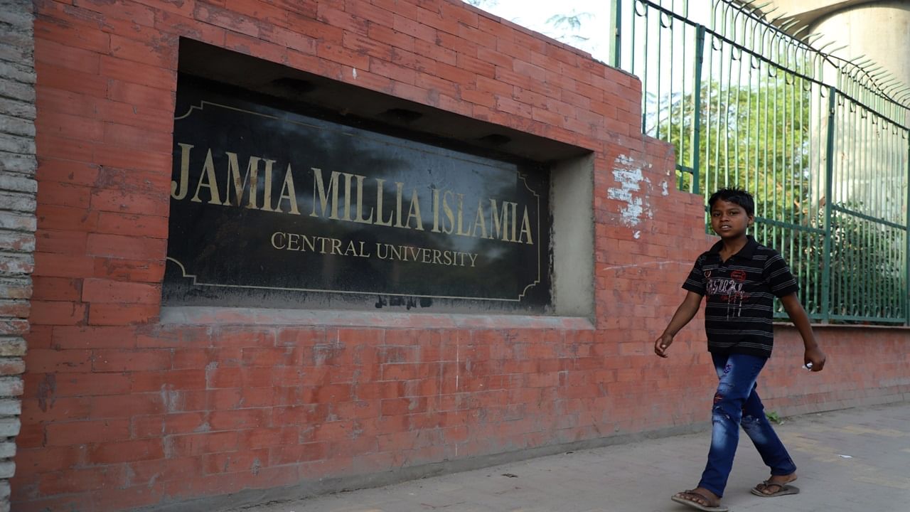 Tension grips Jamia as event to mark Diwali marred by slogans, security beefed up