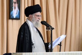 Iran issues stark warning to its Arab neighbours and US allies in Gulf; check details 5 Iran issues stark warning to its Arab neighbours and US allies in Gulf; check details