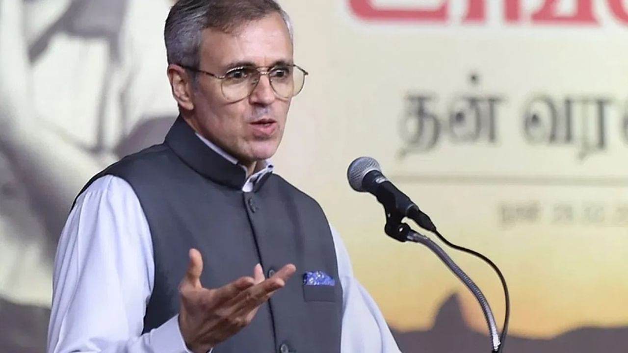 JK CM Omar Abdullah leaves Budgam assembly seat , keeps family bastion Ganderbal