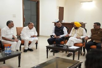Centre to consider Demands of restoration of commission of arthias@ 2.5% of MSP