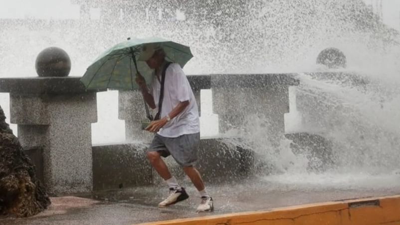 IMD Weather Forecast: Heavy rainfall likely in parts of Karnataka, Rayalaseema today