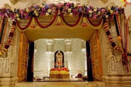 Pitambar clothing, Vaishnav symbols: All about Ram Lalla dress this Diwali in Ayodhya