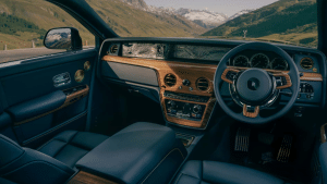 rolls royce phantom goldfinger 3