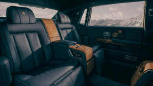 rolls royce phantom goldfinger 4