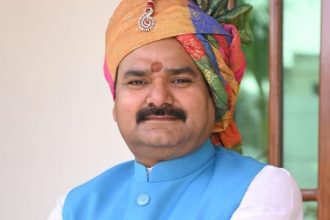 ‘Cleaning cowsheds, lying there can cure cancer’: UP minister’s claim creates stir