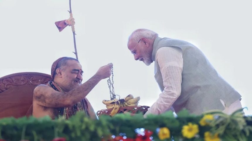 India making great strides due to PM Modi’s leadership:  Kanchi Shankaracharya