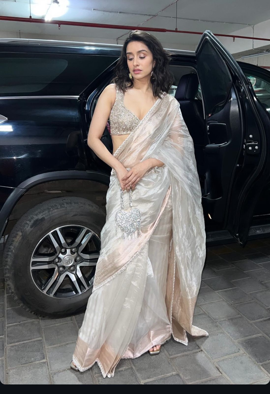 Manish Malhotra’s Diwali bash: Glamour, elegance, and star-studded affair 3 shraddha kapoor, silver saree, manish malhotra