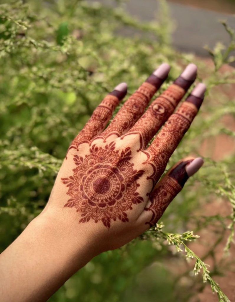 back hand mehndi design, stylish mehndi design