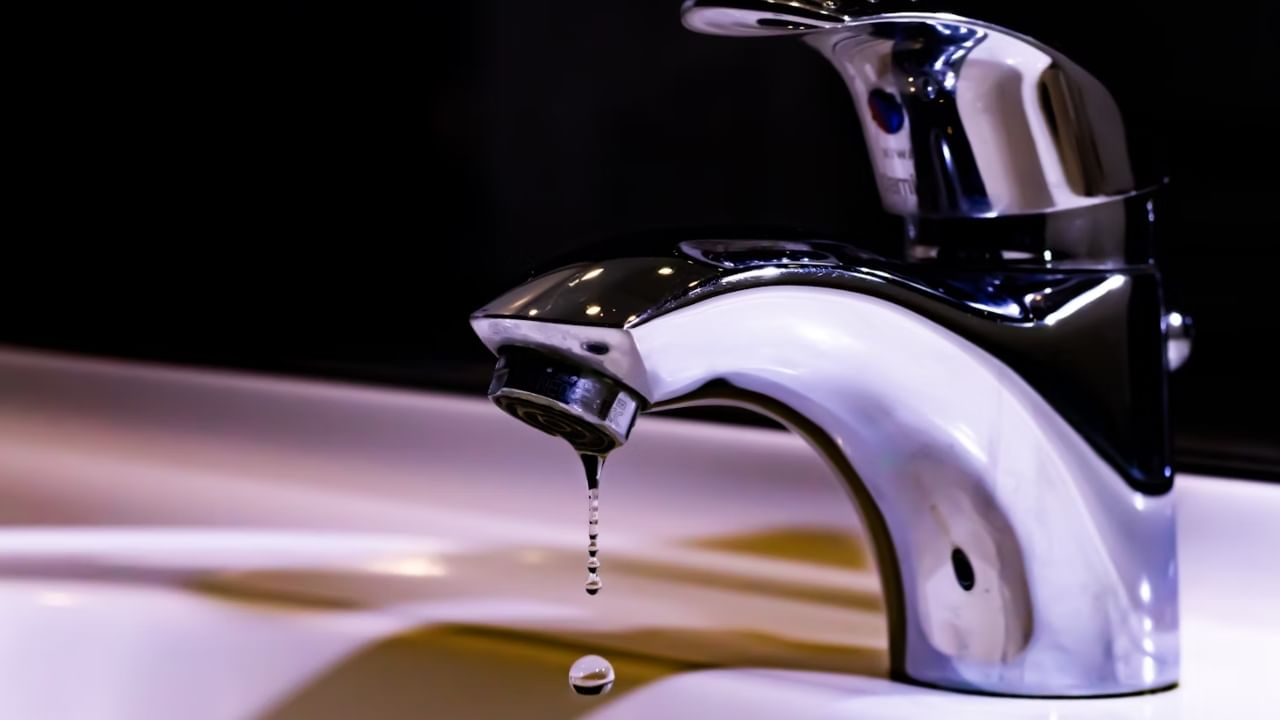 Water cut in parts of Delhi tomorrow | Check list of areas, timings, helpline number