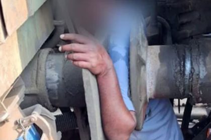 Railway worker crushed to death while uncoupling train at Bihar’s Barauni Junction