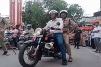 To survey law & order and city arrangements, Dehradun’s DM & SSP take bullet ride