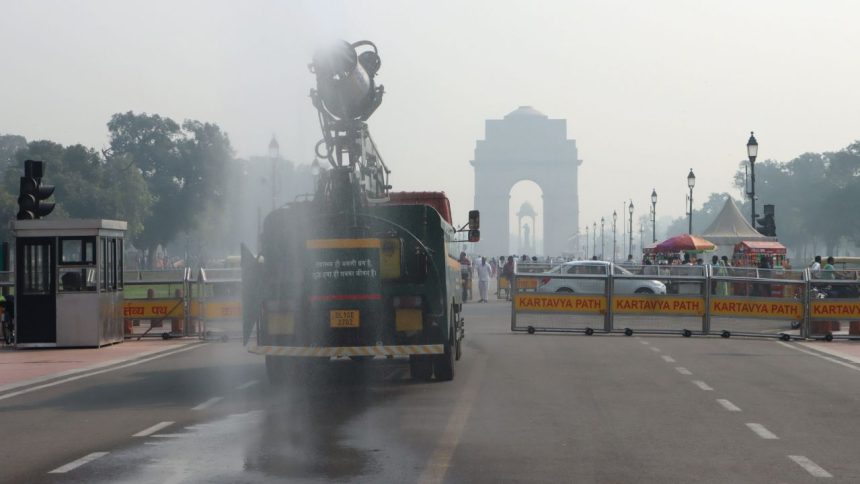 Delhi AQI remains in ‘severe’ category in many parts; highest in Anand Vihar