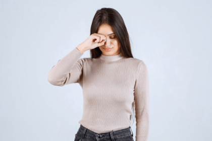 Eyes burning due to post-Diwali pollution? Here are 5 remedies for instant relief