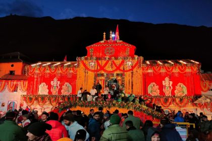 Diwali celebrations light up Kedarnath-Badrinath shrines today with great enthusiasm