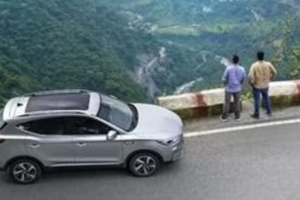 Amid rising level of AQI in Uttarakhand, hill state witnesses growing demand for electric vehicles