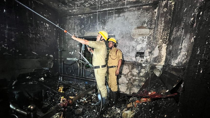 West Bengal: Three children dead in fire caused by bursting firecrackers in Howrah 1 West Bengal: Three children dead in fire caused by bursting firecrackers in Howrah