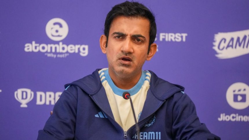 Delhi HC stays order setting aside Gautam Gambhir’s discharge in cheating case