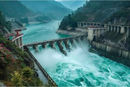 Uttarakhand seeks central financial aid for hydropower projects like Northeast states