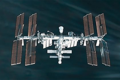SpaceX Cargo Dragon successfully docks with International Space Station