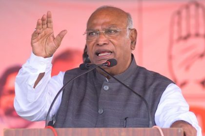 Kharge cautions Cong state units to show fiscal prudence, but do freebies win polls?