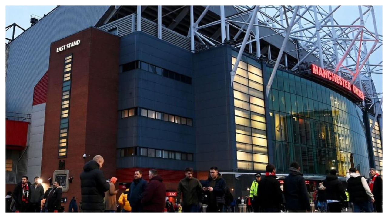Fans weigh in on leaving Old Trafford: A potential new era for Manchester United? Fans weigh in on leaving Old Trafford: A potential new era for Manchester United?