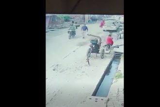 Moradabad: Principal on way to school shot in head by two assailants | Video