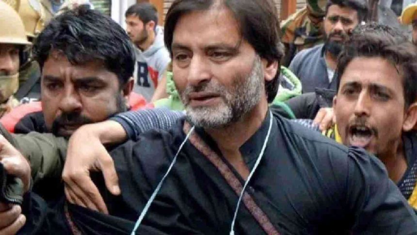 Delhi HC asks Tihar Jail to provide Yasin Malik necessary medical treatment