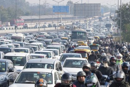 Noida traffic diversions and advisory for Chhath Puja 2024 – Essential details