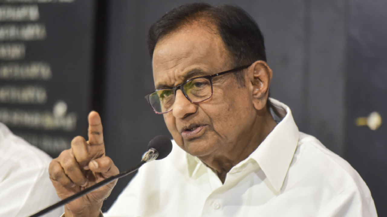 Chidambaram lashes out at ‘incompetent’ Air India over delay in Delhi-Chennai flight