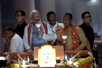 PM Modi’s 3-km roadshow in Ranchi: Crowds cheer from roofs to streets