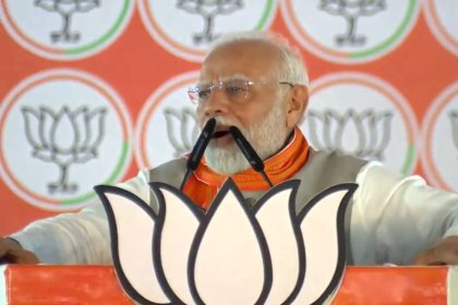 Country won’t accept restoration of Article 370 in Kashmir: PM Modi at Pune rally