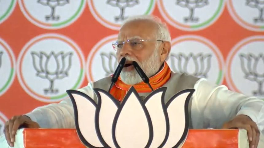 Country won’t accept restoration of Article 370 in Kashmir: PM Modi at Pune rally