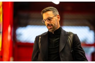 Ruud van Nistelrooy embraces leadership as he waits Ruben Amorim’s arrival