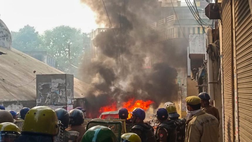 Tensions erupt over mosque survey in Sambhal: Internet suspended, schools shut; curfew-like situation 1 Tensions erupt over mosque survey in Sambhal: Internet suspended, schools shut; curfew-like situation