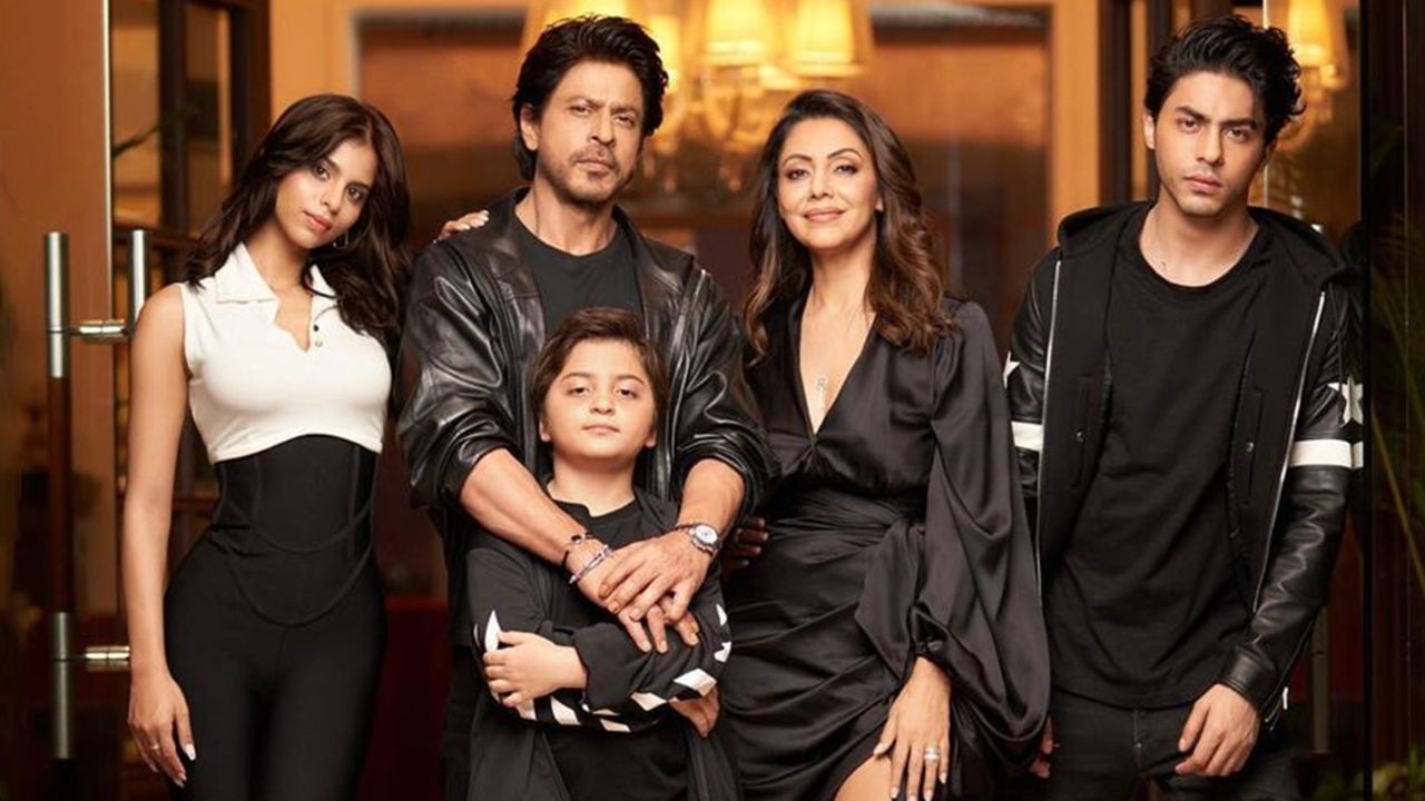Who does Shah Rukh Khan support in family fights – Aryan, Abram or Suhana?
