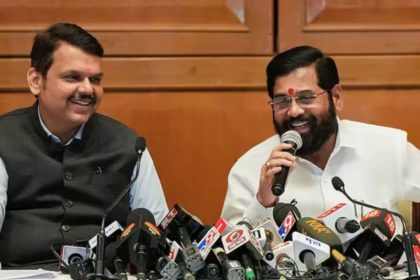 BJP pitches Fadnavis for Maharashtra CM; Shinde offered role in Delhi or Deputy CM