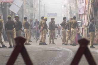 EC suspends UP cops after Akhilesh Yadav flags voter obstruction during bypolls