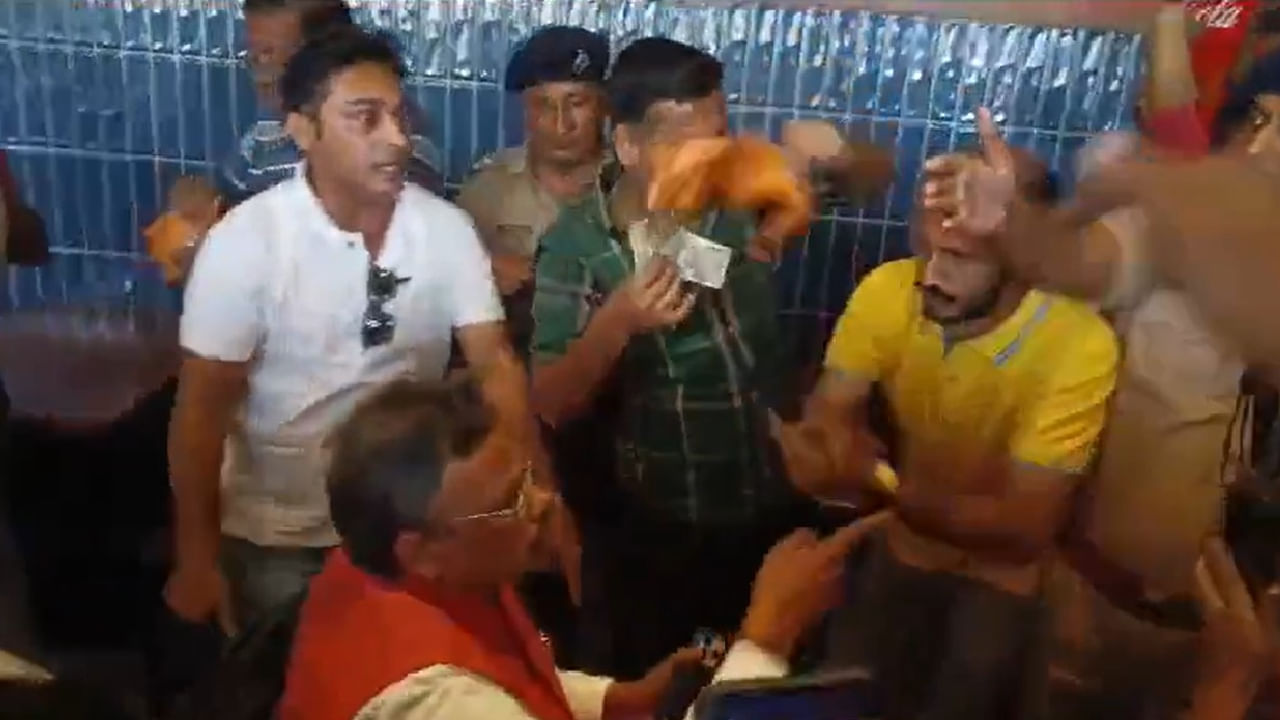 VIDEO: BJP’s Vinod Tawde accused of distributing Rs 5 crore crash at Virar hotel