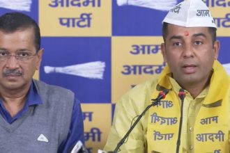 Former BJP MLA Anil Jha joins AAP, boosts party’s prospects in Kirari constituency