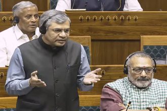 How frequently are train blankets washed? Railway minister Ashwini Vaishnaw responds