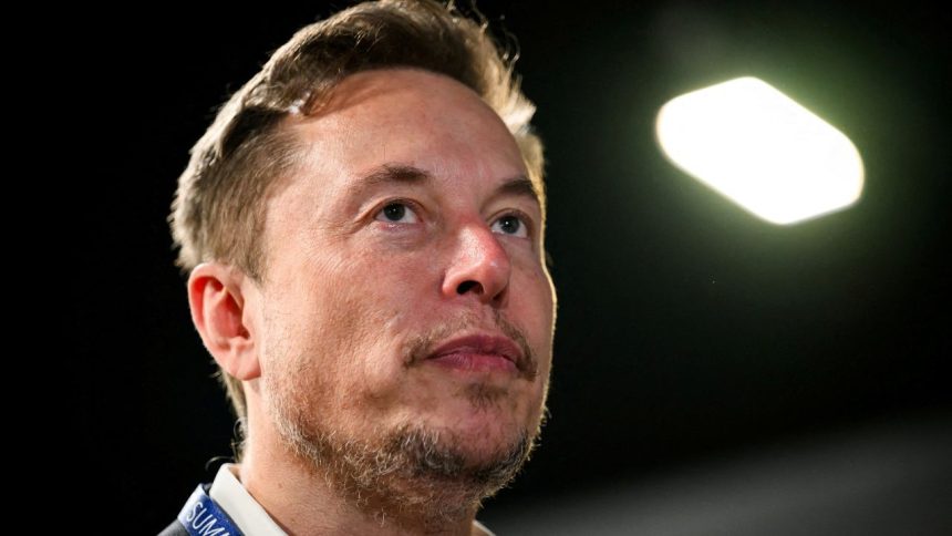 ‘Trump will fix this’: Musk responds to Indian origin CEO’s 3-year green card wait