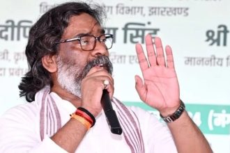 JMM seeks President Murmu’s intervention after Soren’s chopper take-off delay