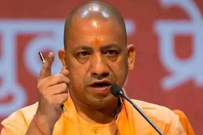 Jharkhand polls: JMM-led coalition indulging in ‘dacoity’, says Yogi Adityanath