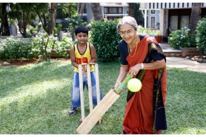 Doctors report ‘petticoat cancer’ in women who tie sarees tightly at waist