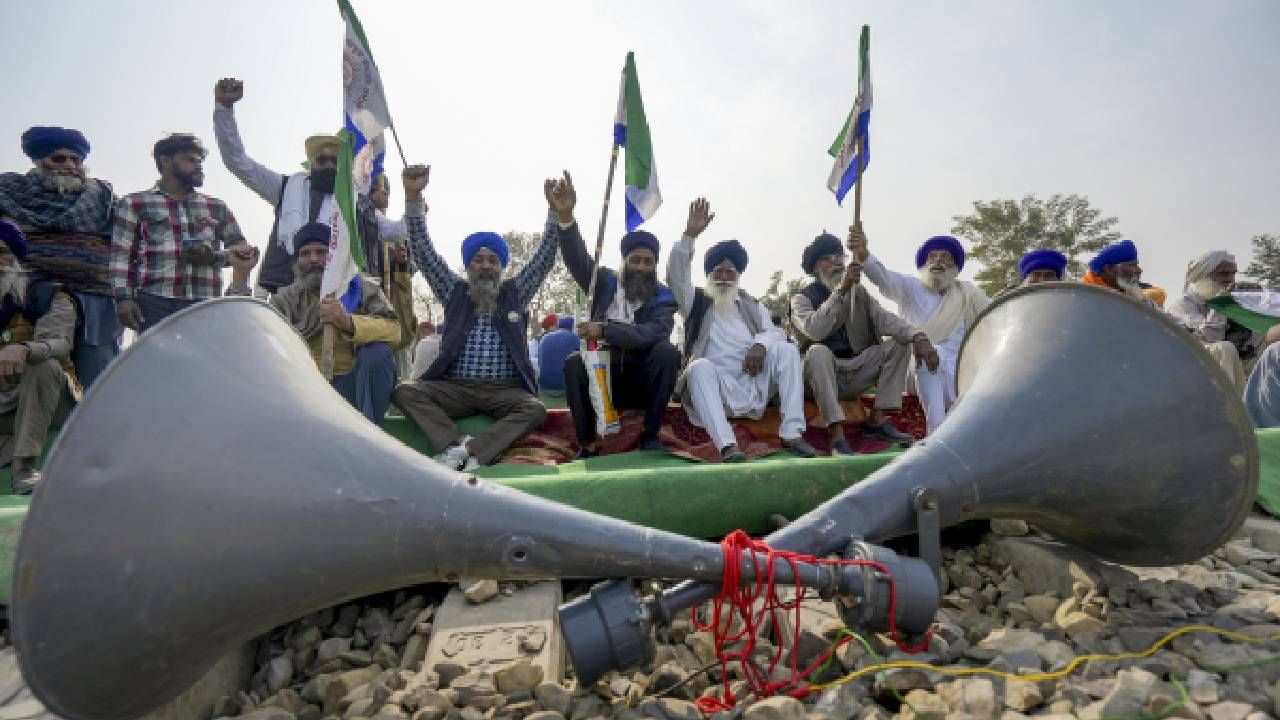 Farmers’ protest: Take a call to shift Dallewal to makeshift hospital, SC to Punjab