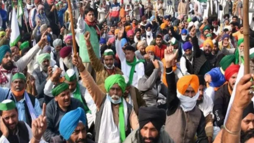 Thousands of farmers to march from Noida to Delhi today; traffic diversions in place