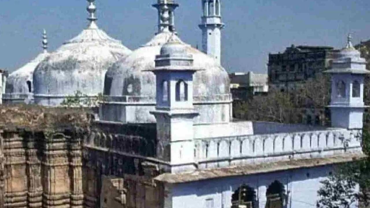 Gyanvapi: Allahabad HC adjourns hearing on plea for survey of wazukhana till Dec 17 Gyanvapi: Allahabad HC adjourns hearing on plea for survey of wazukhana till Dec 17