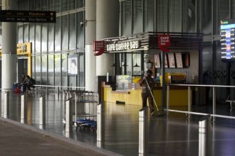 No more costly snacks at airports? Centre to launch intiative for affordable options