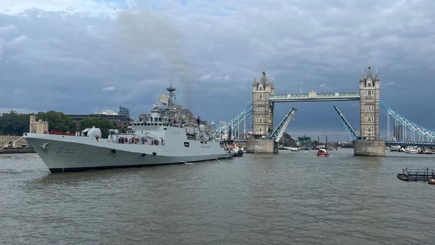 Book review: Command of a Warship