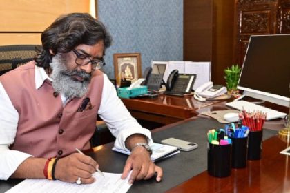 Jharkhand Cabinet ministers to be sworn in today; Congress to get 4 berths, RJD 1